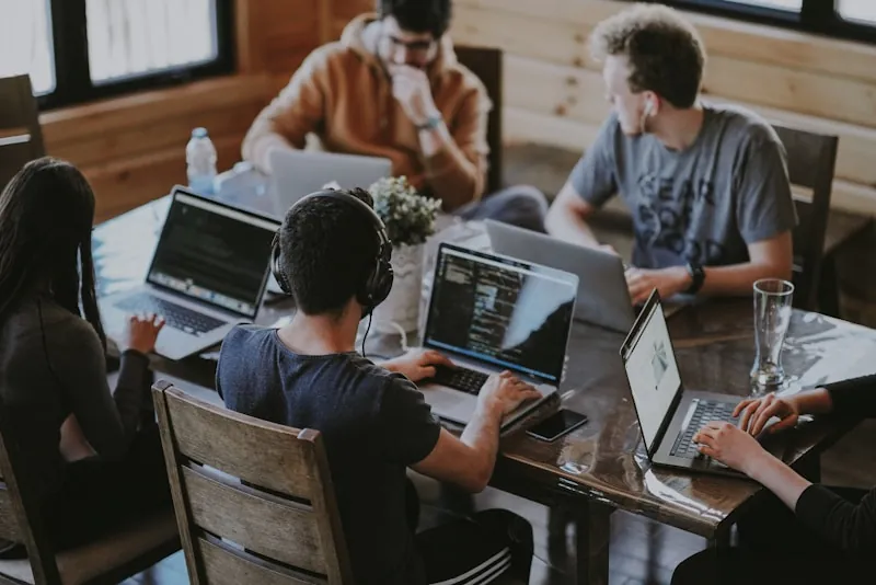 Team building : 10 activités qui renforcent la cohésion